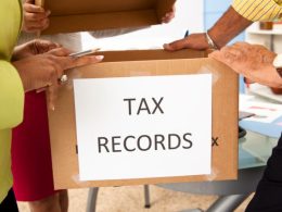 How Long Are You Need to Keep Tax Records in Canada?