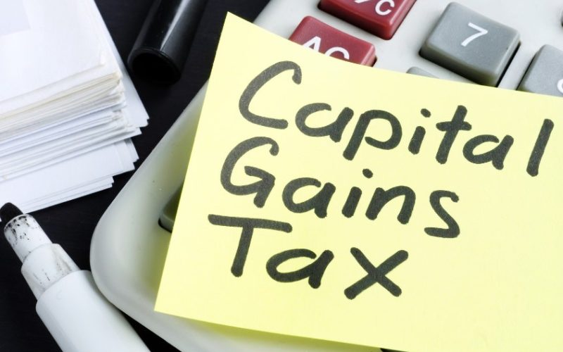 How to Avoid Capital Gains Tax in Canada? - A Complete Guide