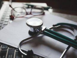 How to Become a Doctor in Canada? & How Long Does It Take to Become a Doctor?