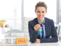 How to Become a Realtor in Ontario?