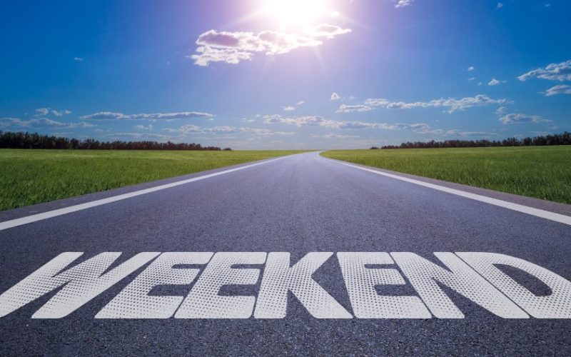 How Many Weekend Days in a Year in Canada?
