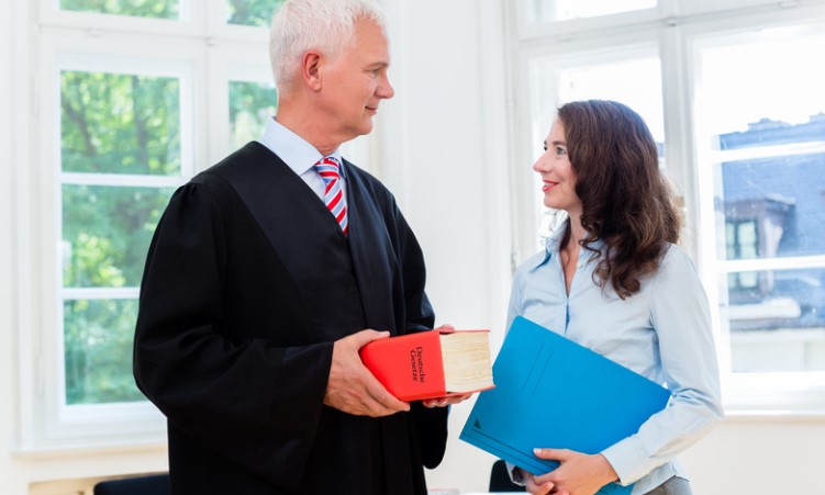 What is the Paralegal Salary in Ontario?