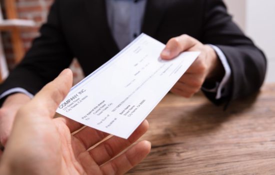 How to Cancel a Cheque in Canada