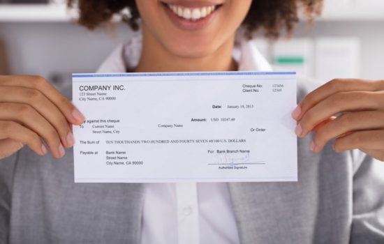 How to Write a Cheque in Canada? - A Step-by-Step Guide