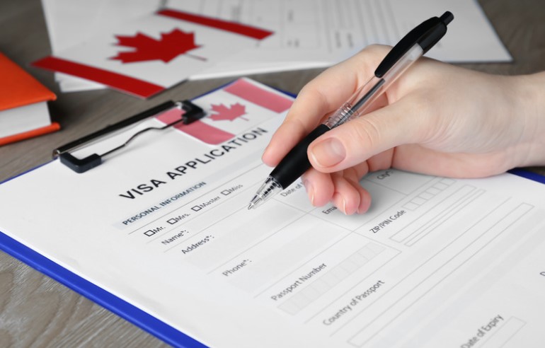 How to Apply for a Parents Visitor Visa in Canada?