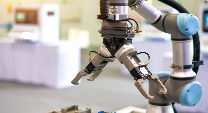 Benefits of Cobots in Small and Medium-Sized Businesses